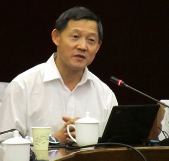 市科协举办青年干部理论学习讲座