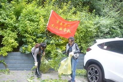 说明: http://172.16.50.1/images/news/schoolnews/2017-11/201711081627352738.jpg