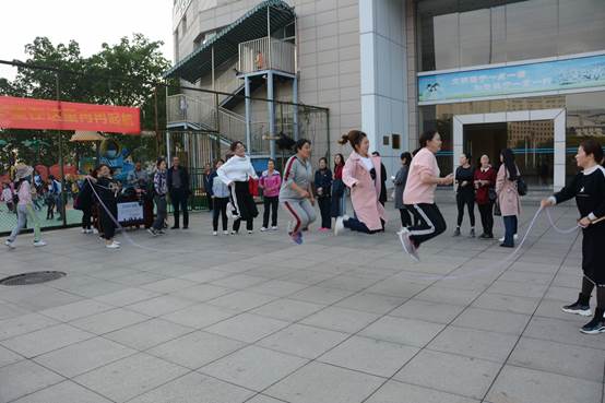 说明: D:\我的文档\WeChat Files\zhou229685819\FavTemp\8fa00a04\res\31979061d3966a4a7f98fa84859fd35a.jpg